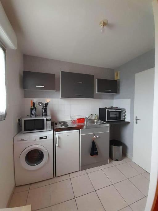Ferienwohnung Au Feu De Berque Cherbourg-en-Cotentin Exterior foto